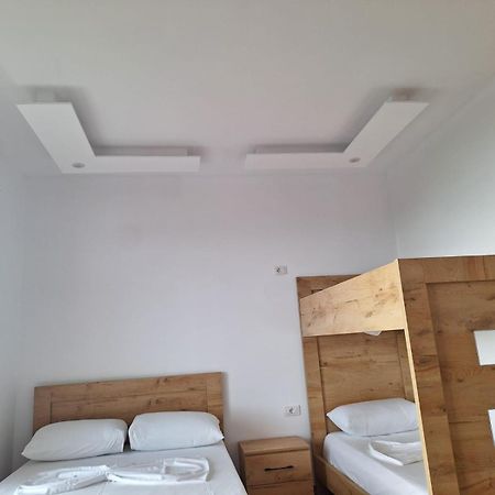 Xuxi Apartments Lukovë Eksteriør bilde