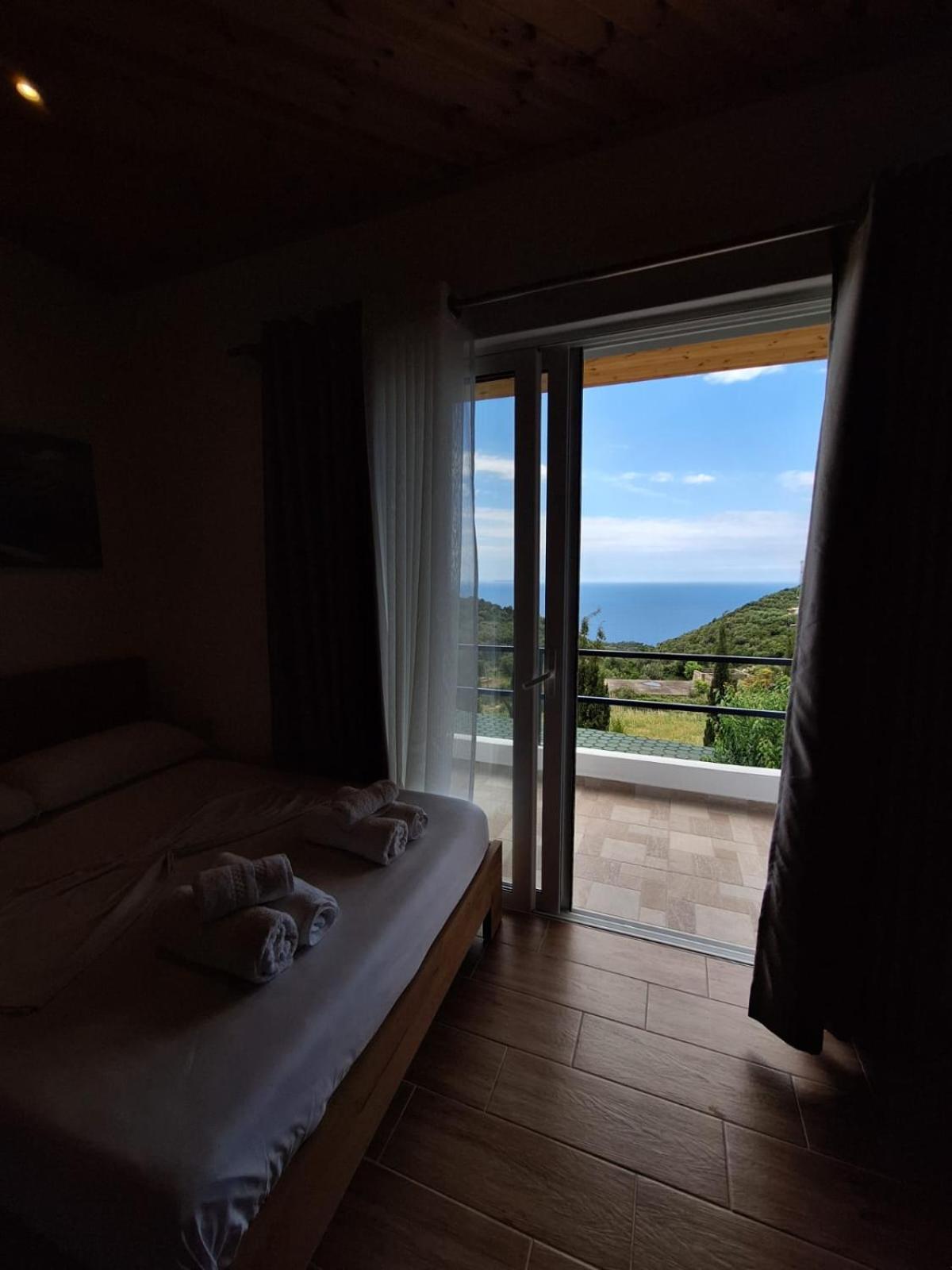 Xuxi Apartments Lukovë Eksteriør bilde