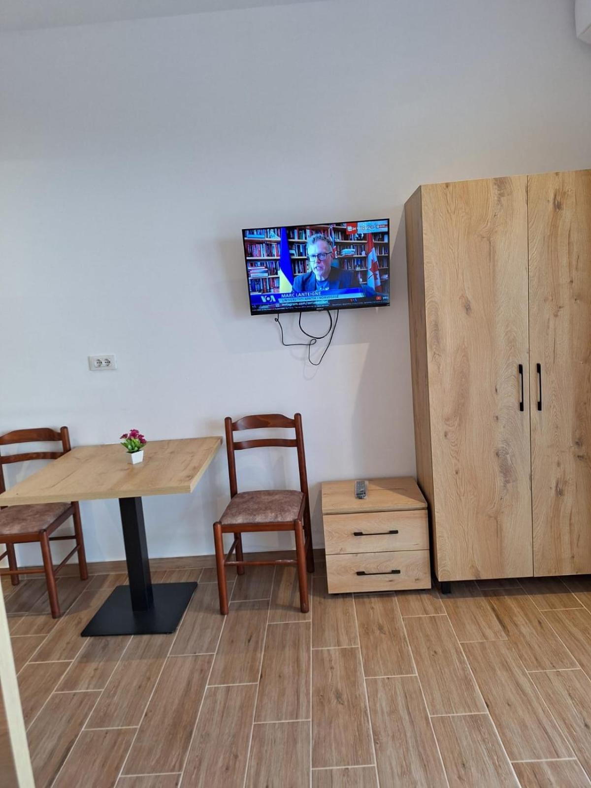 Xuxi Apartments Lukovë Eksteriør bilde
