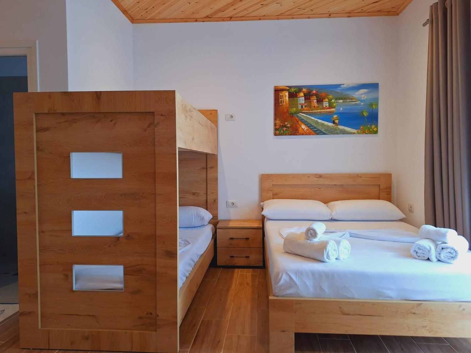 Xuxi Apartments Lukovë Eksteriør bilde
