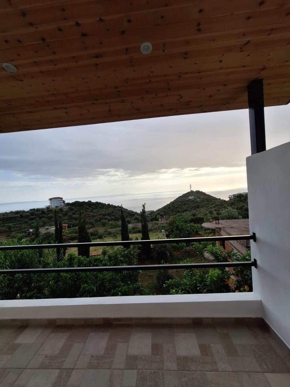 Xuxi Apartments Lukovë Eksteriør bilde