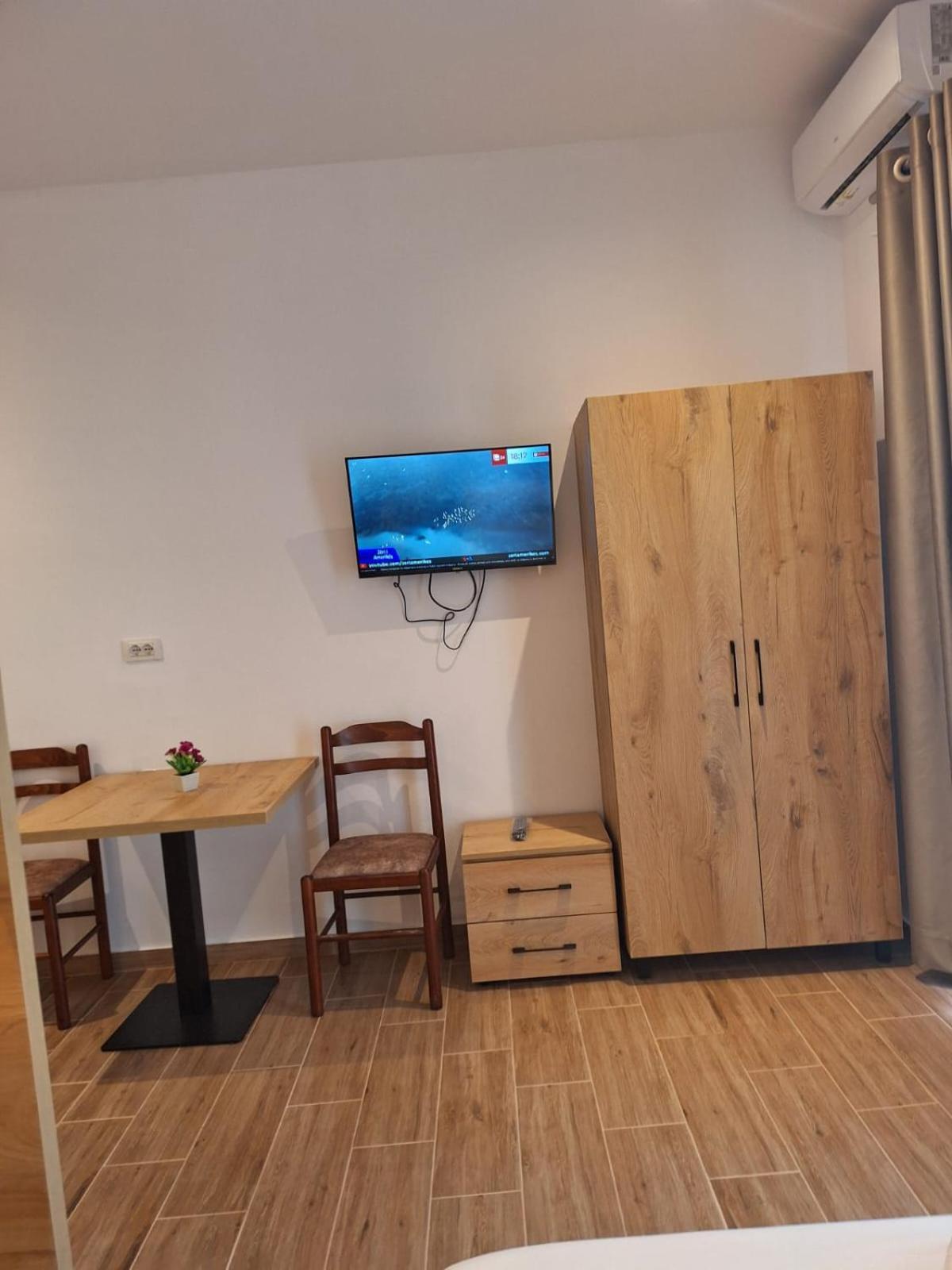 Xuxi Apartments Lukovë Eksteriør bilde