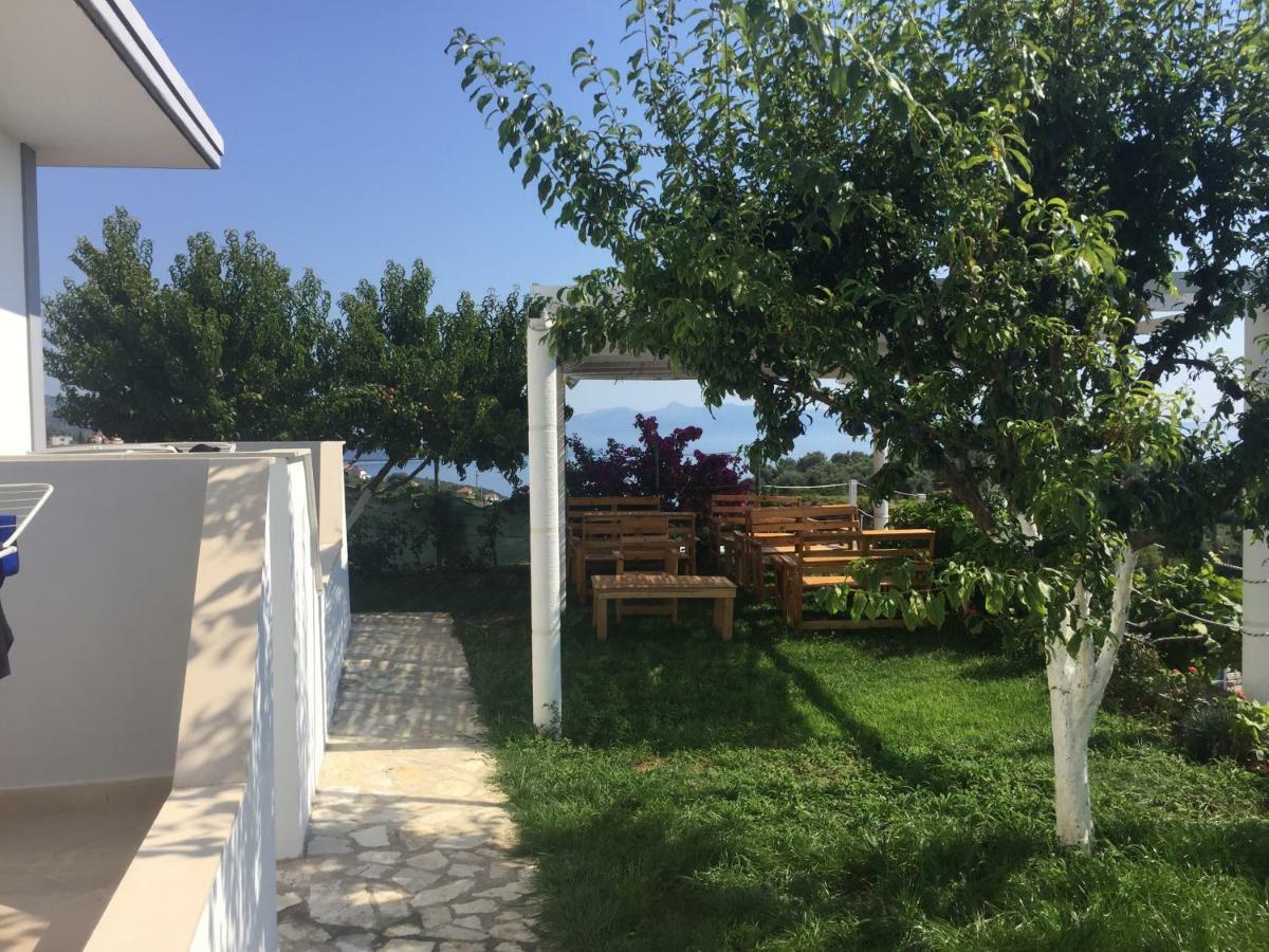 Xuxi Apartments Lukovë Eksteriør bilde